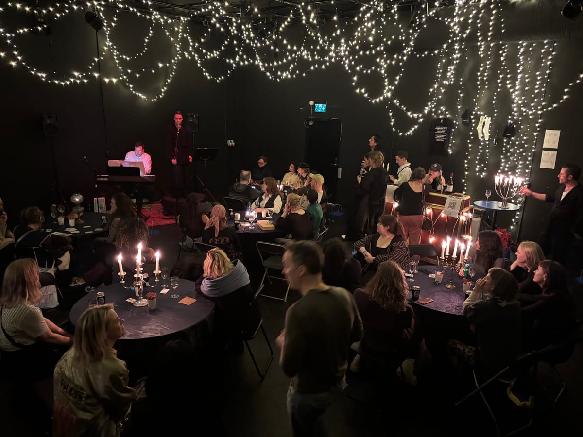 Om en månad är det Showcase på Konträr