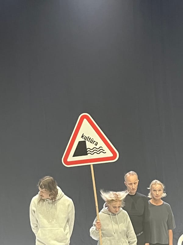 Konst / Pengar / Politik